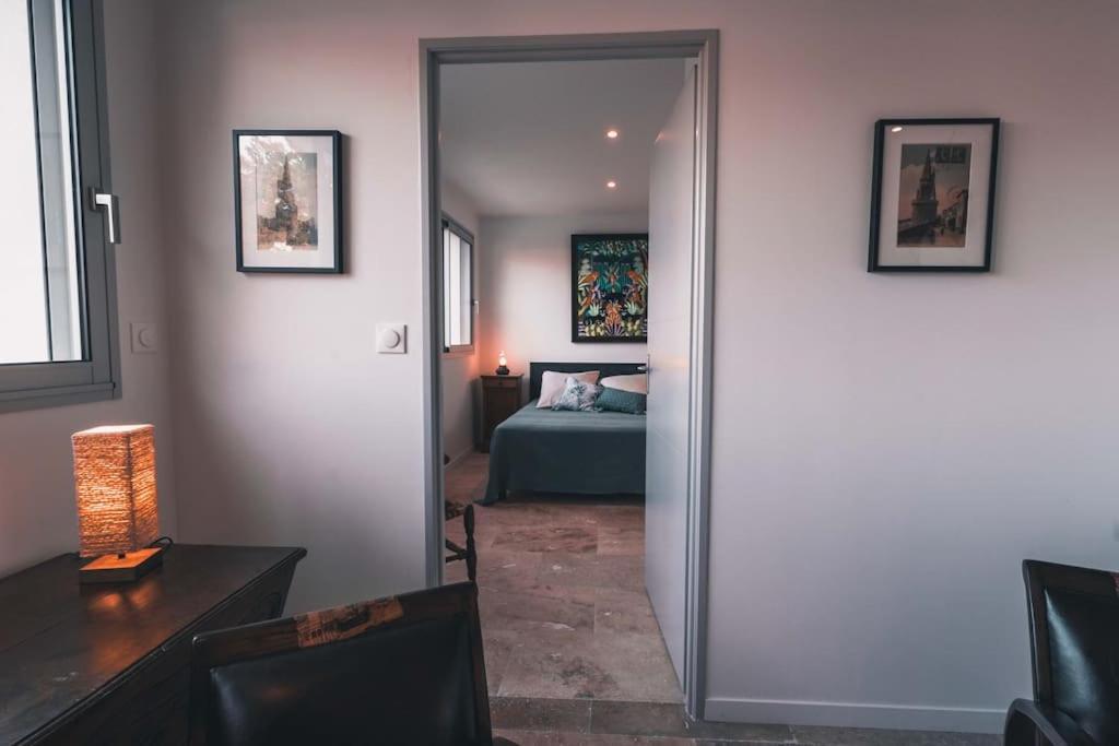 Ferienwohnung Vue Superbe Sur Tour De La Lanterne T2 Avec Terrasse Remparts 2 La Rochelle  Exterior foto