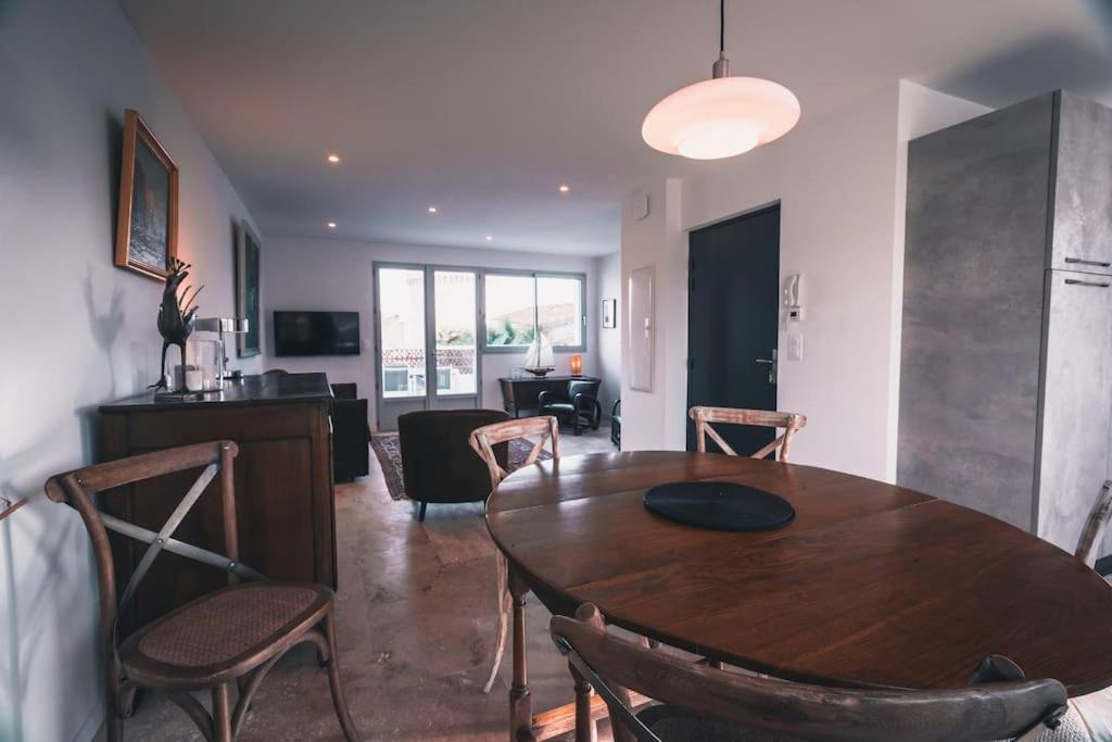 Ferienwohnung Vue Superbe Sur Tour De La Lanterne T2 Avec Terrasse Remparts 2 La Rochelle  Exterior foto